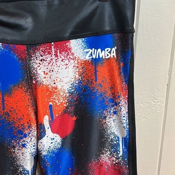 Zumba Must Move Ankle Workout Leggings - Picture 2 of 8